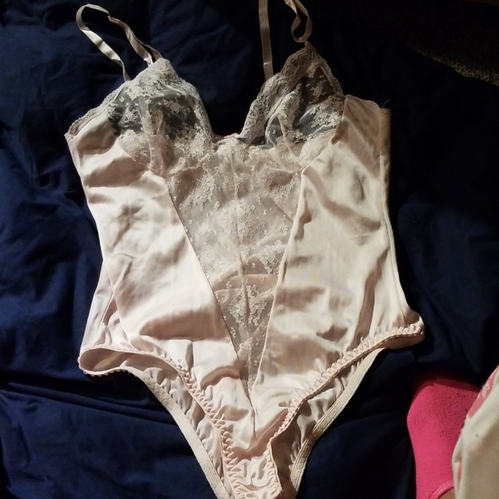 One piece night wear